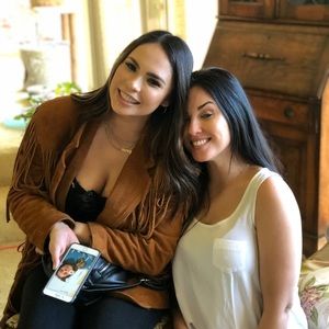 Meet your Posher, Lindsey & april